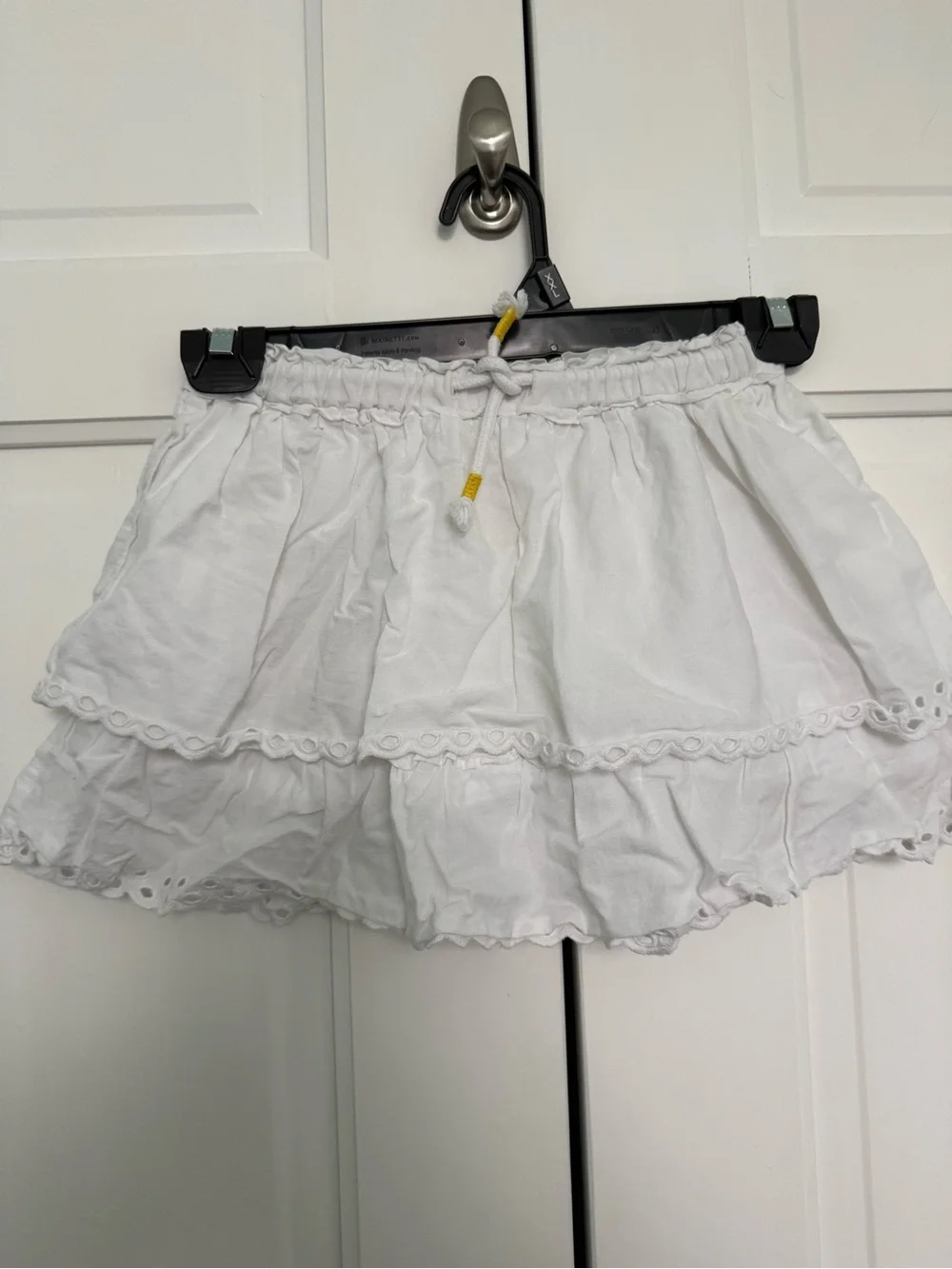 Mini Boden White Tiered Eyelet Mini Skirt with Drawstring